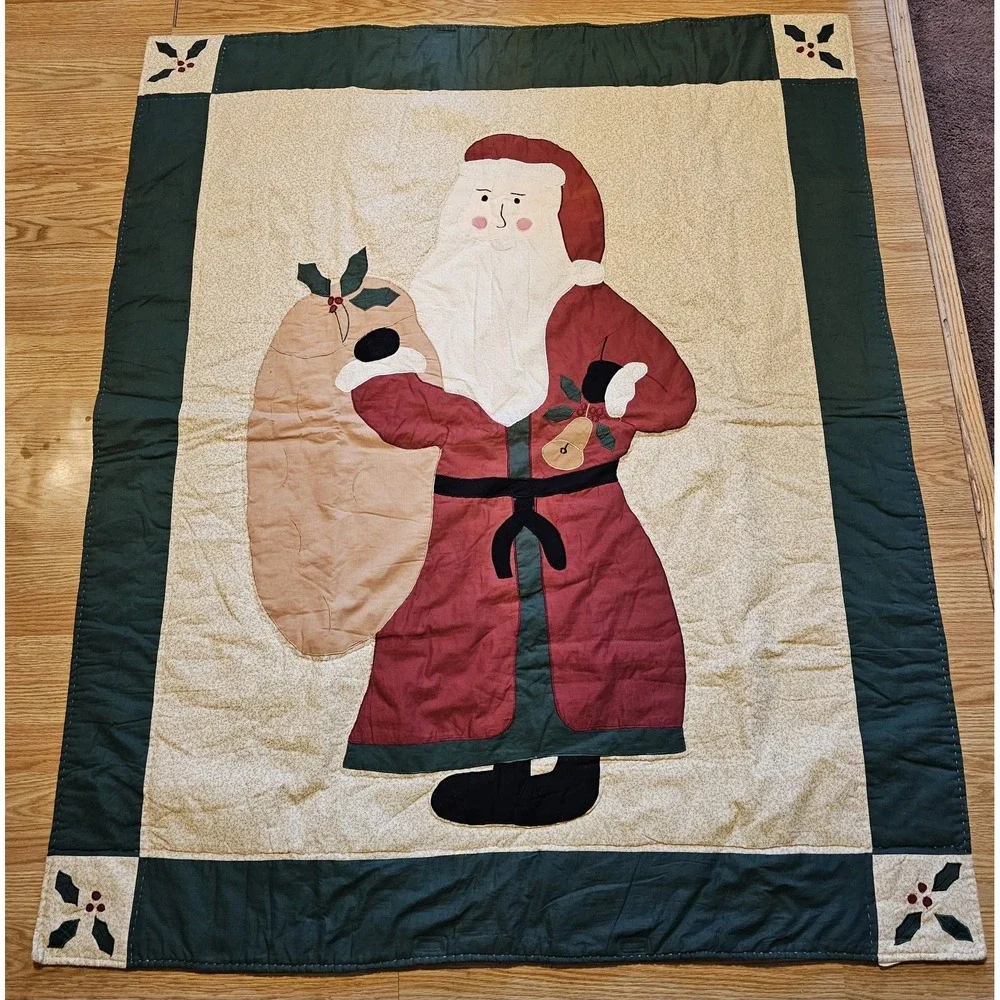 Vintage Christmas Santa Handmade Red Green Quilt 60